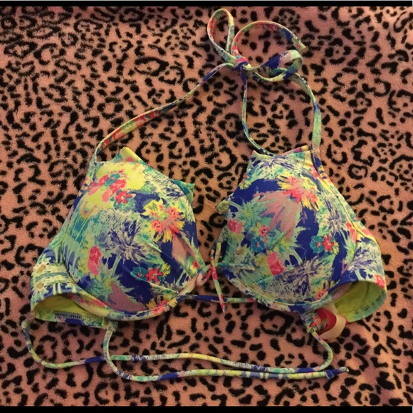 Victoria's Secret Other - Victoria’s Secret The Fabulous Bikini Top-Like New